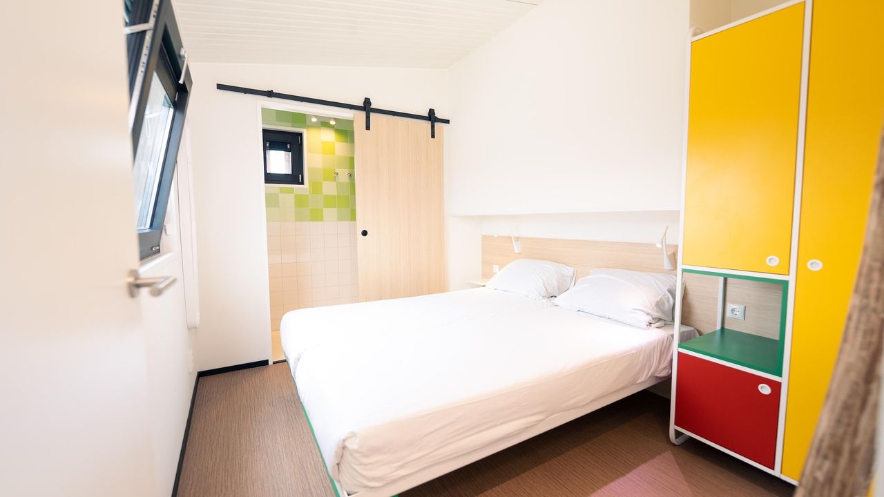 BedRoom BedRoom